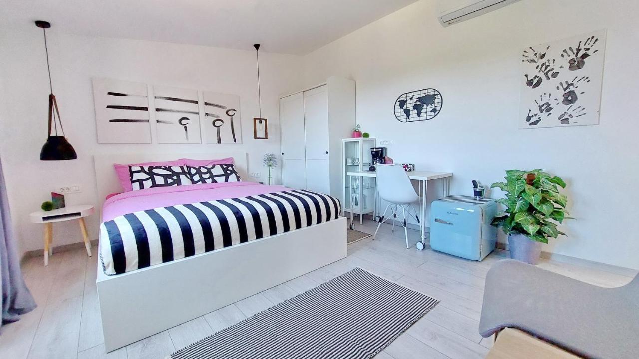 Le Petit 2 Appartement Čilipi Buitenkant foto